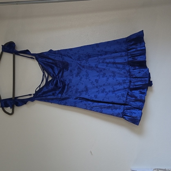 Lucy in the Sky Blue Mini Sundress with Sweetheart Cap Sleeves - Picture 5 of 6